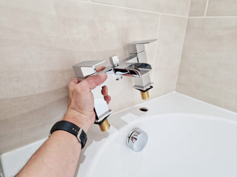 How to Change Bath Taps: Step by Step Help Guide