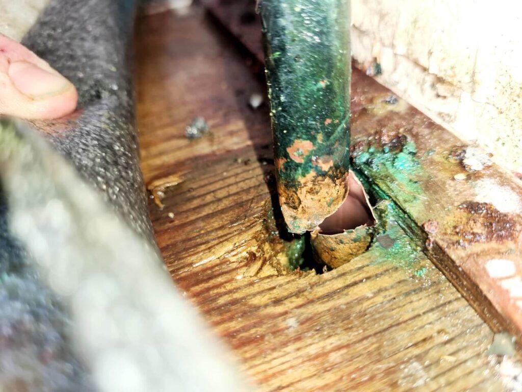 Leaking radiator pipe