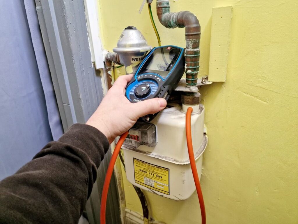 Tightness testing gas at meter