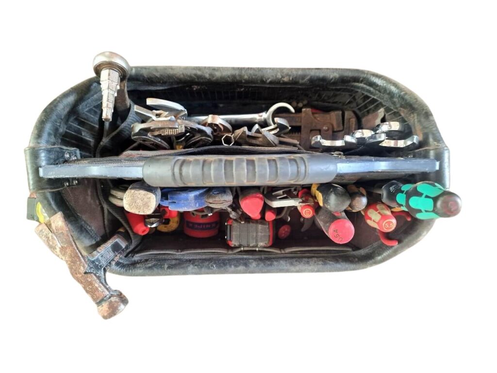 Veto OT-XL tool bag above