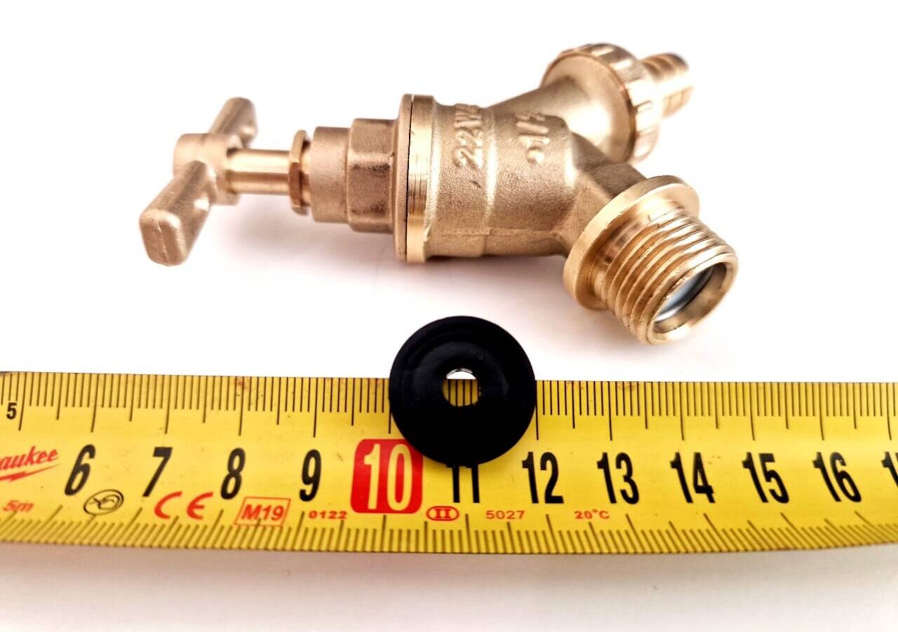 How to Fix an Outside Tap Leaking Water A Simple Help Guide