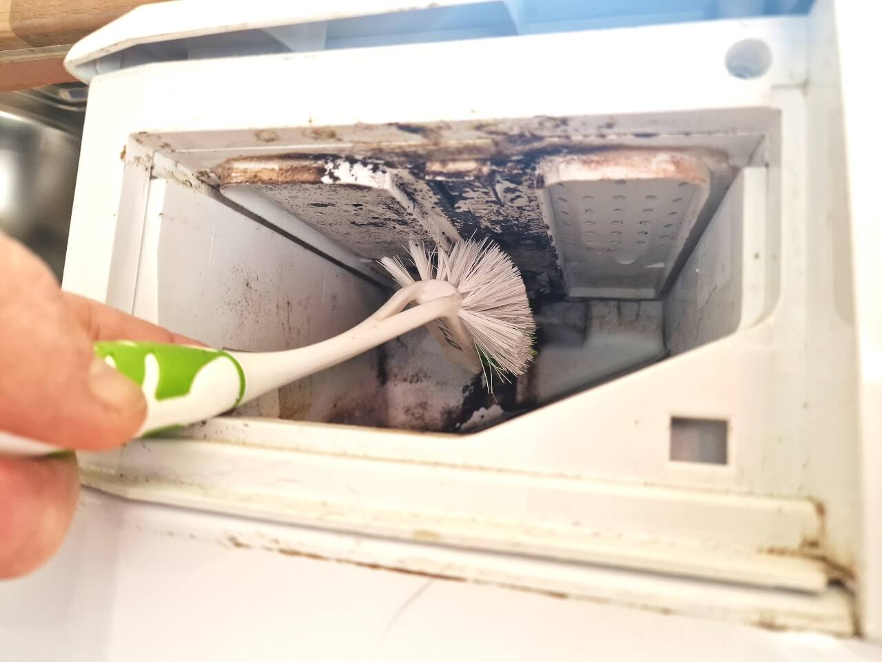 How to Fix a Washing Machine Not Draining Full Guide