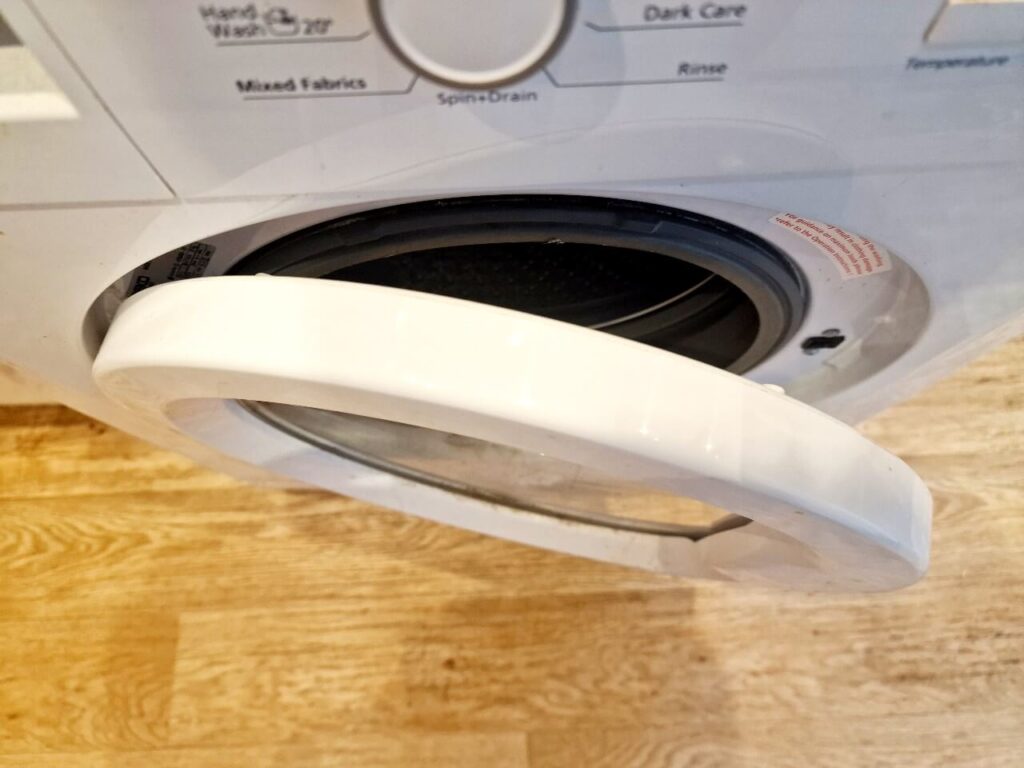 washing machine door open